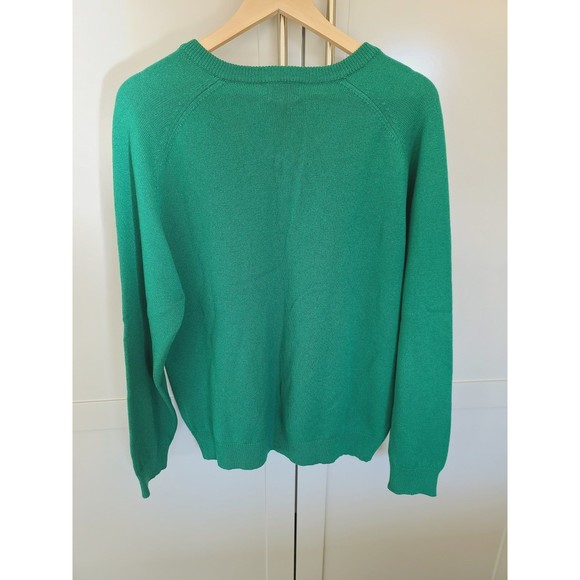 Vintage L.L. Bean 100% Wool V-neck Sweater- sz L - Picture 3 of 6